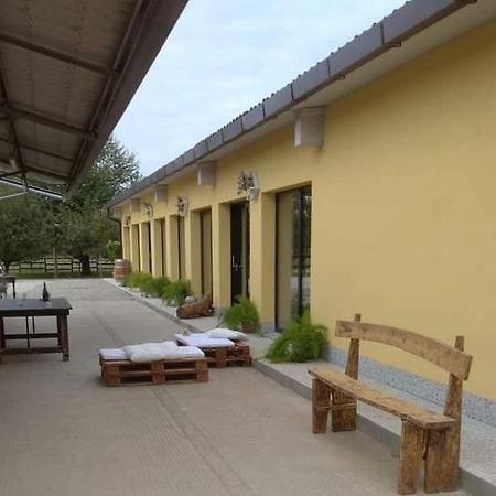 Azienda Agrituristica Scotti Σόμα Λομπάρντο Εξωτερικό φωτογραφία