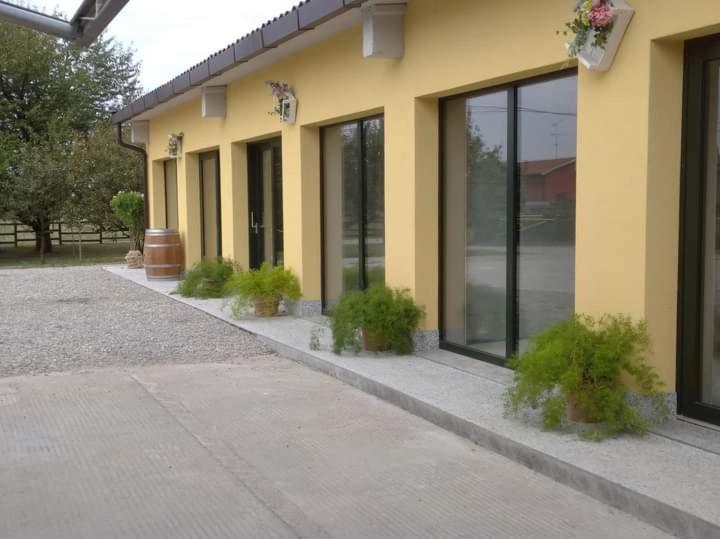 Azienda Agrituristica Scotti Σόμα Λομπάρντο Εξωτερικό φωτογραφία